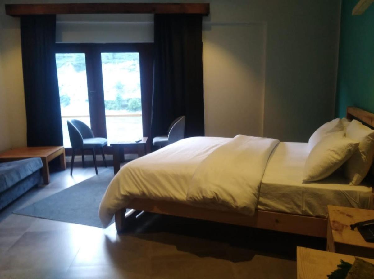 Bela Resorts Naran Exteriör bild